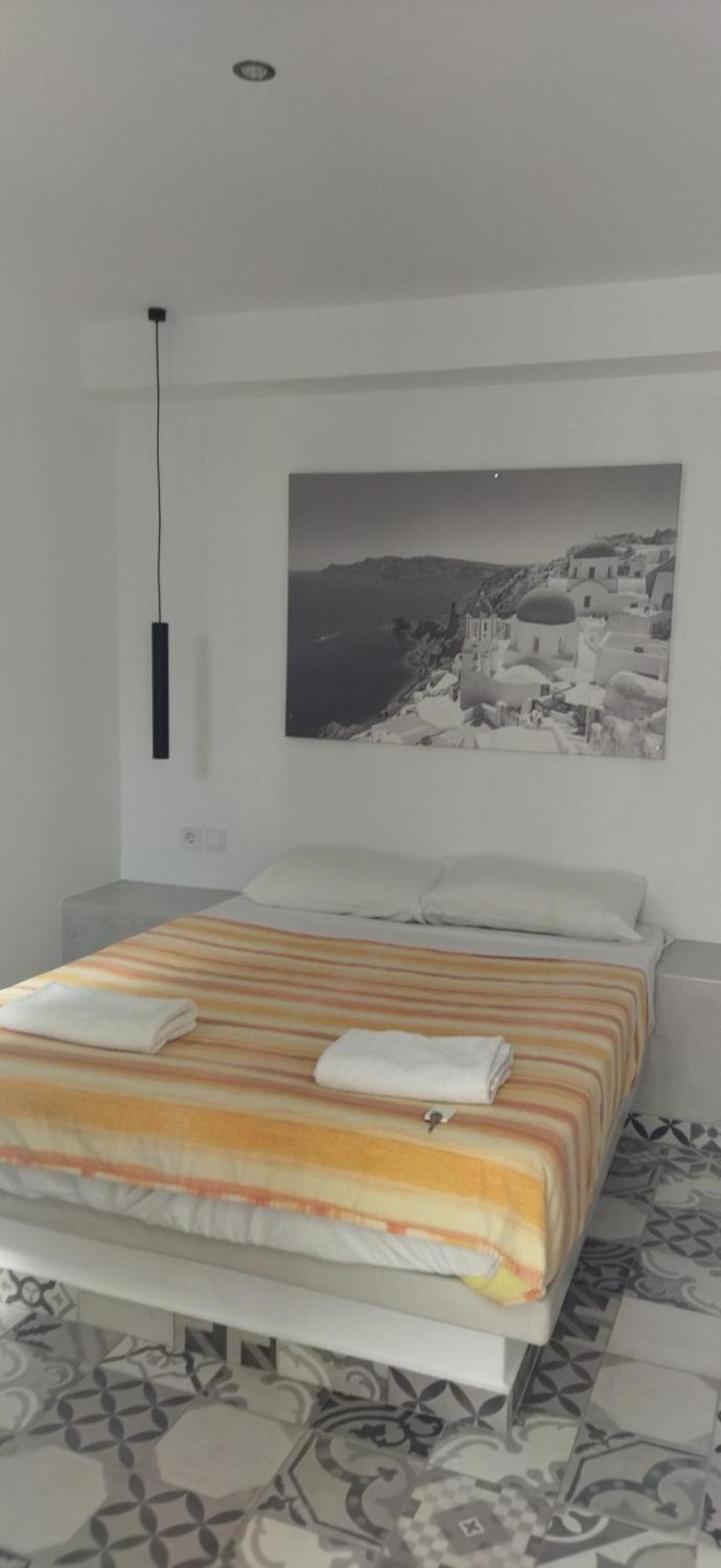 Fira Exo Katikies- Urban Fira Apartman Kültér fotó